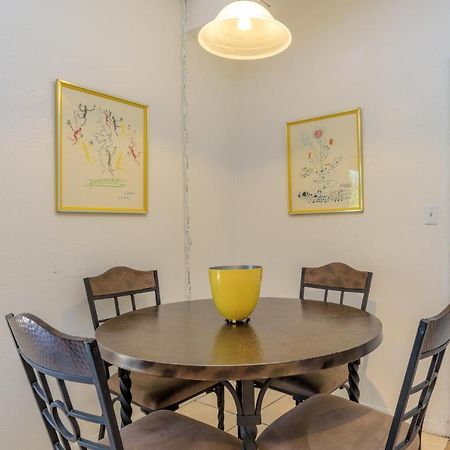 Tiki 202 Apartment Саут Падре Алънд Екстериор снимка